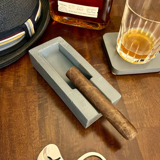 Three Essential Cigar Accessories for Summer Travel
