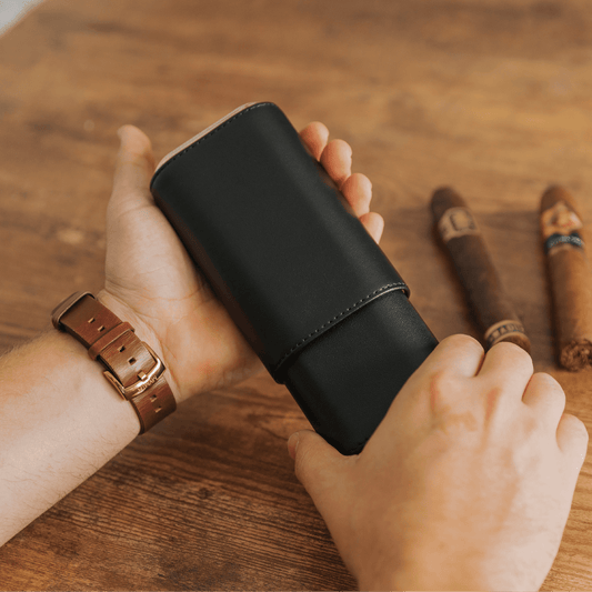 Premium 3 Cigar Travel Case by Case Elegance